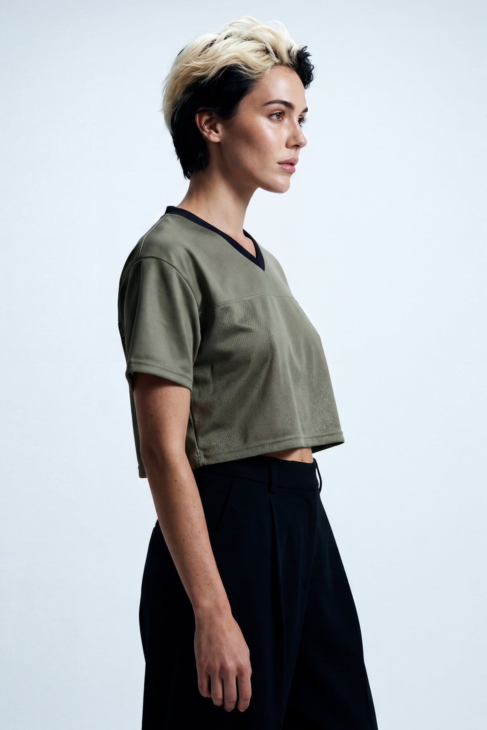 Cropped Football Shirt - Debonair