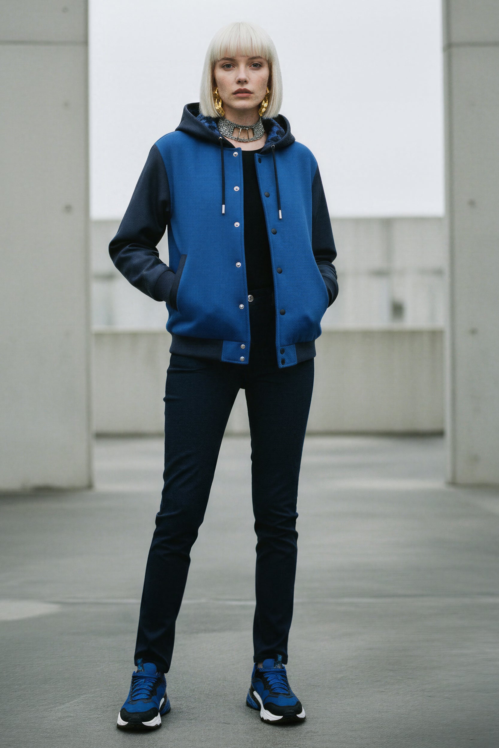 Hooded Baseball Jacke - LuminousBlue