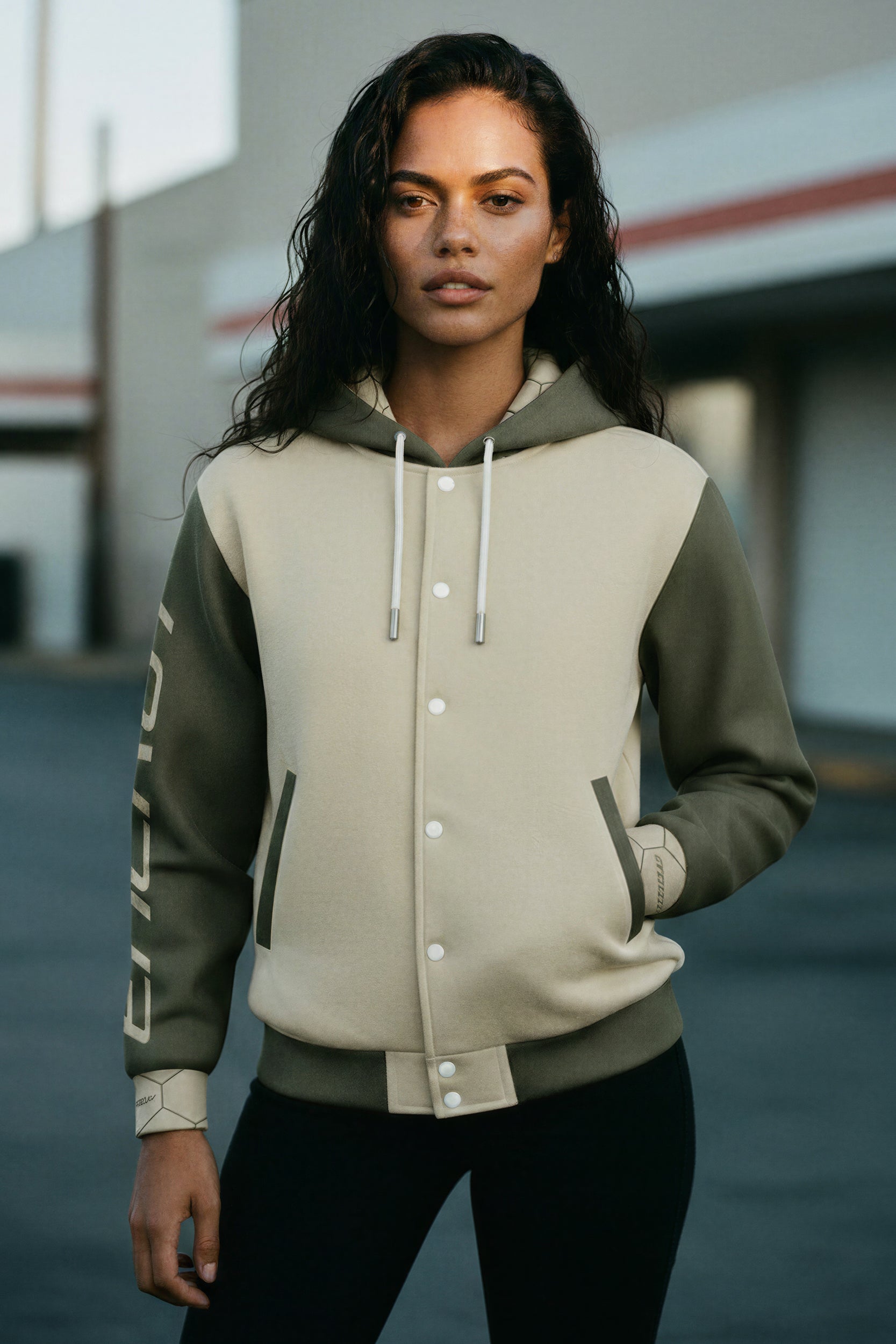 Hooded Baseball Jacke - WaxPaper