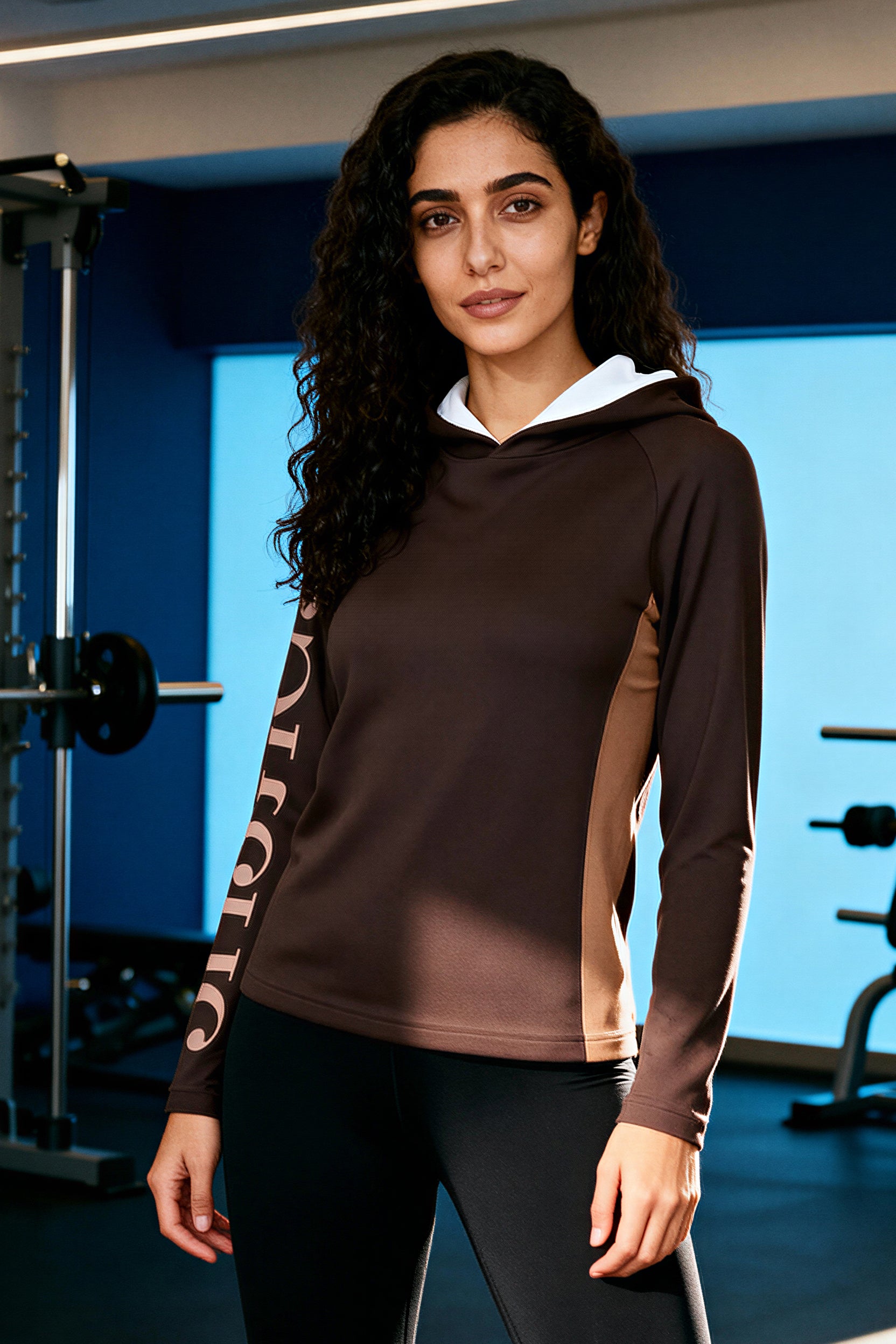 Sports Hooded Longsleeve - CacaoPowder