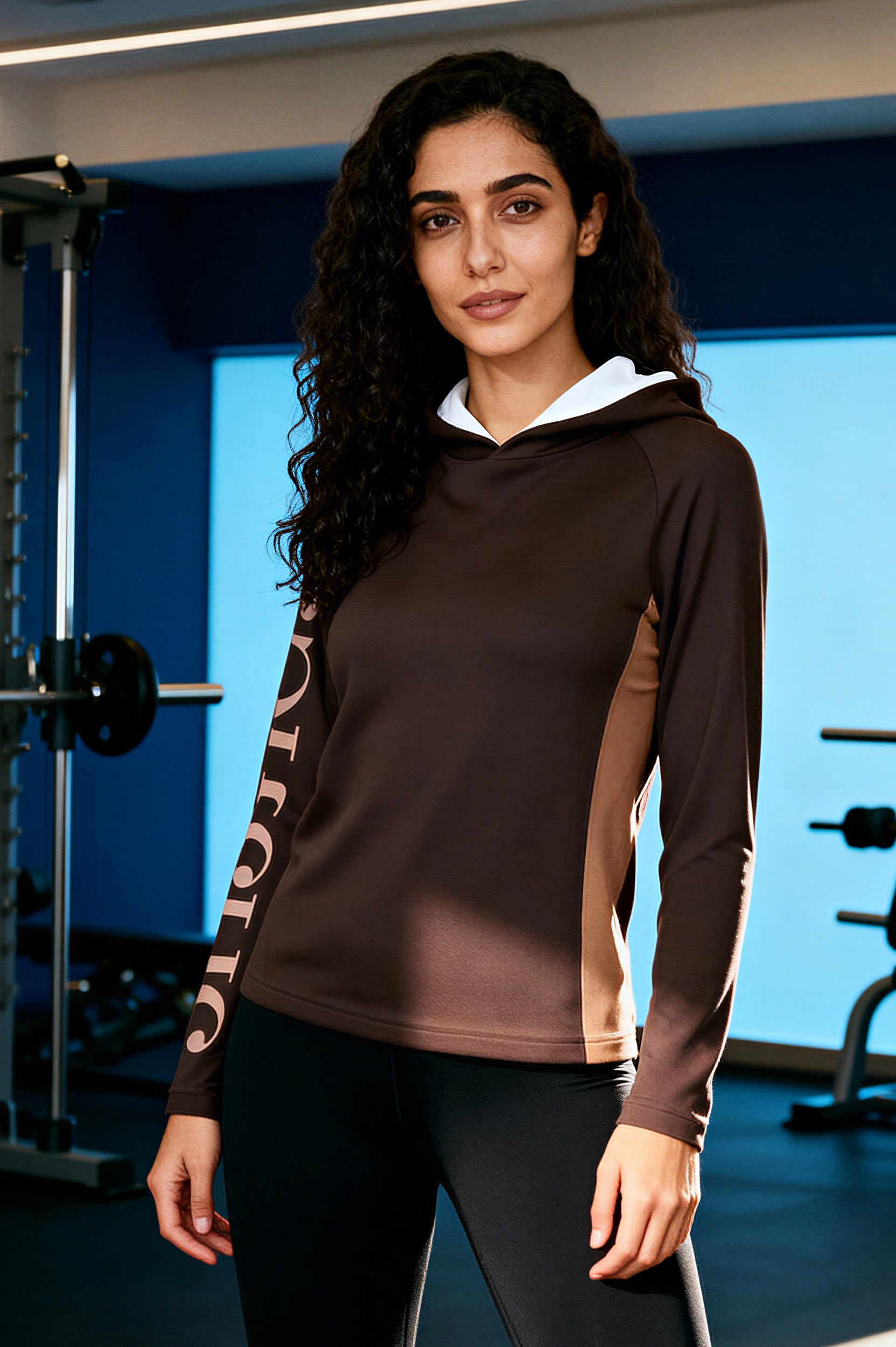 Sports Hooded Longsleeve - CacaoPowder