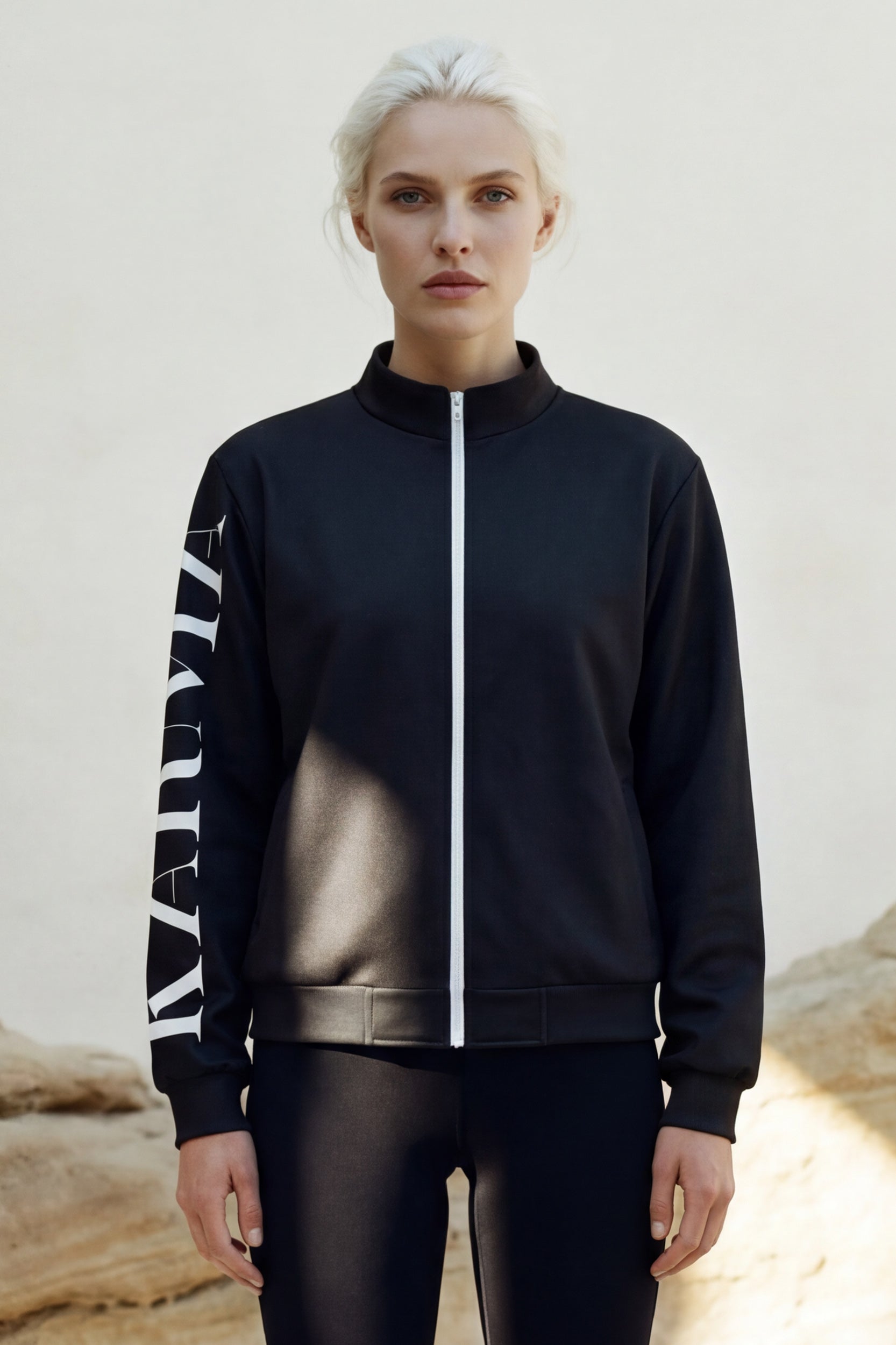 Trackjacket - Bitumen